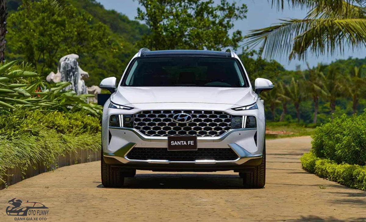 Hyundai Santa Fe cao cấp